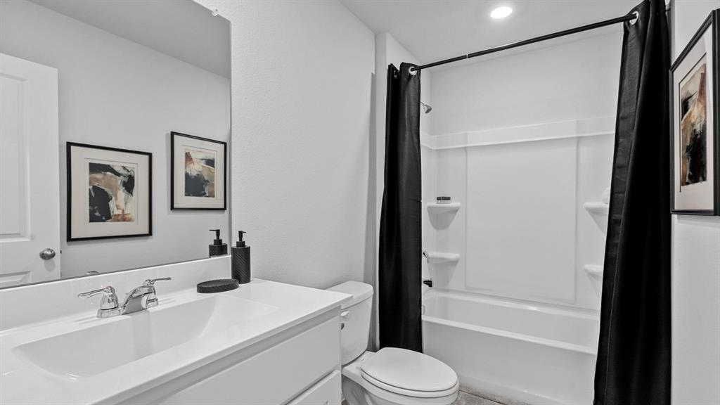516 Red Admiral Lane Property Photo 35