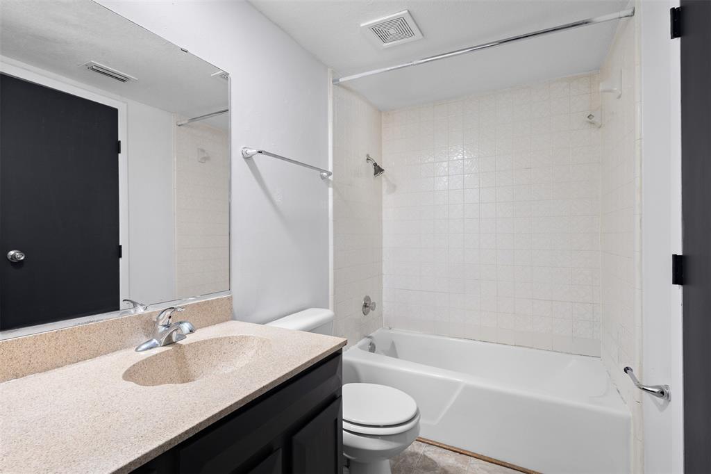 2806 Spring Valley Drive Property Photo 21