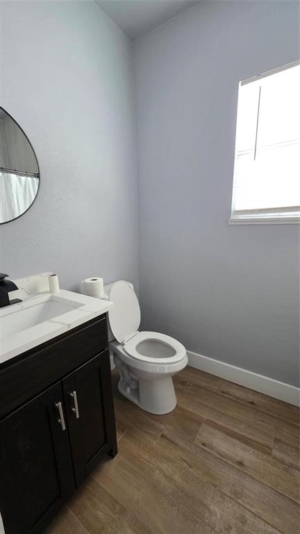 2936 S Jennings Avenue Property Photo 15