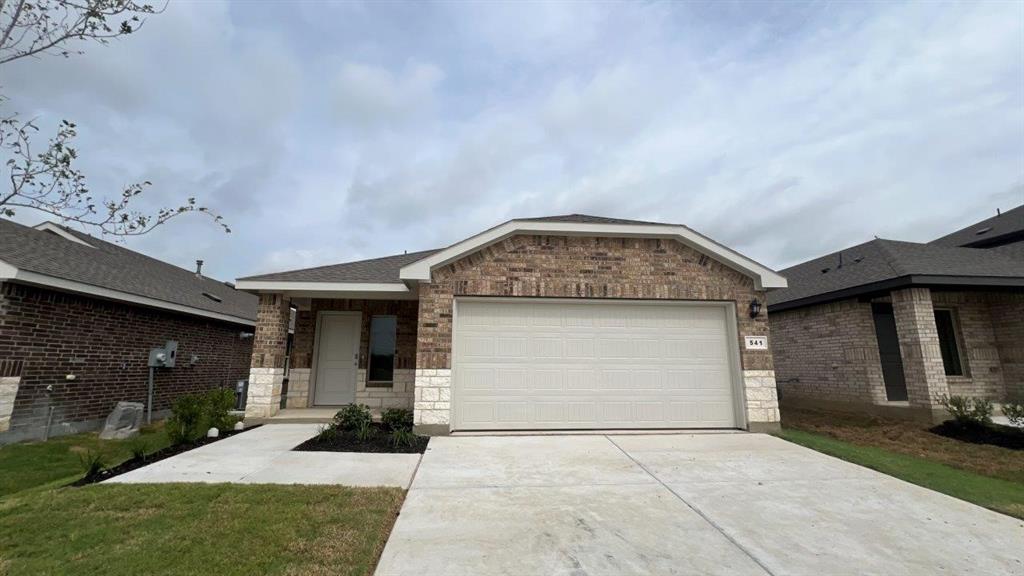 541 STERLING THICKET Lane Property Photo 1