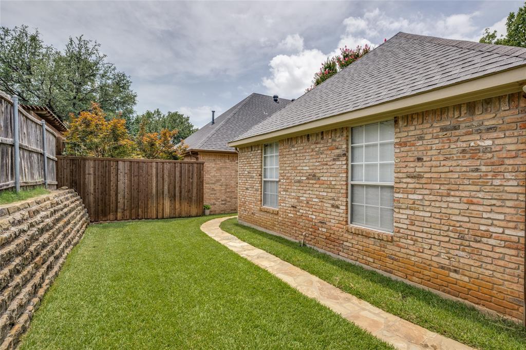 1105 Ellison Park Circle Property Photo 24