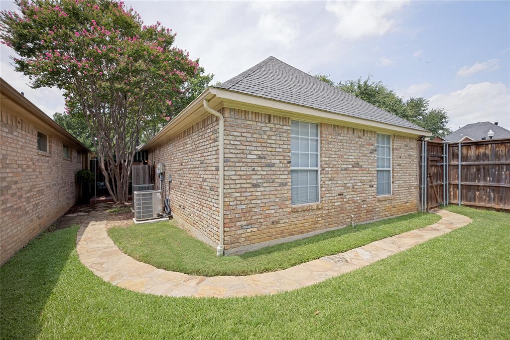1105 Ellison Park Circle Property Photo 25