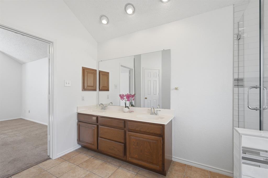 920 Blackstone Drive Property Photo 17