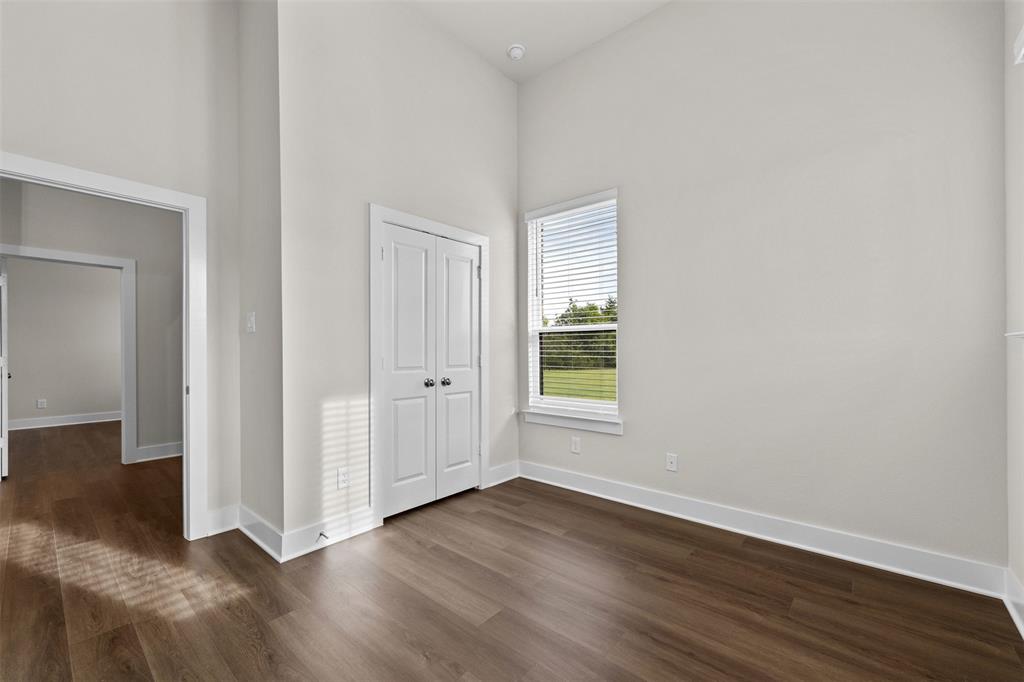 552 Holiday Avenue Property Photo 26