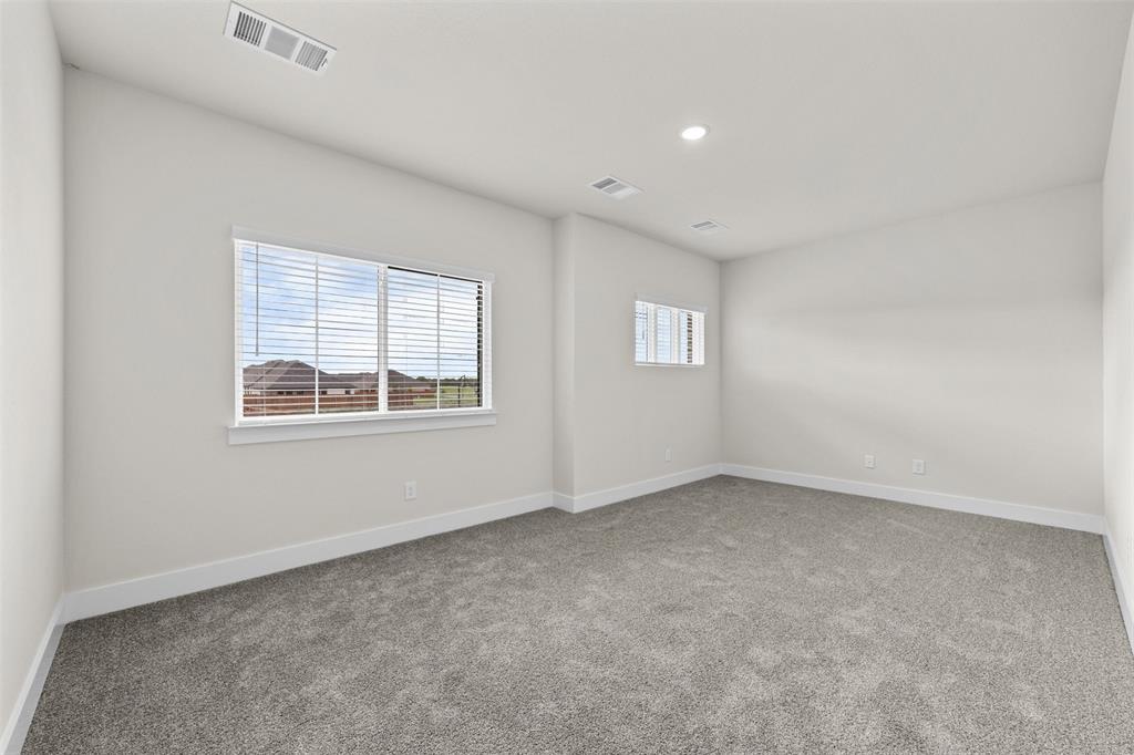 552 Holiday Avenue Property Photo 30