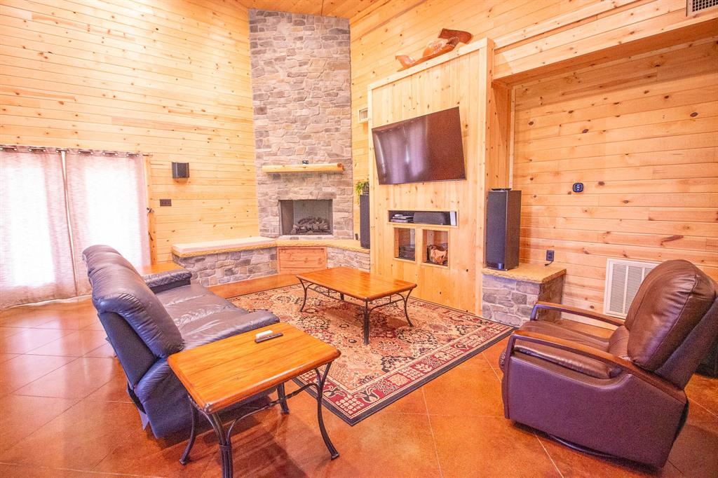 14720 Fm 2860 Property Photo 27