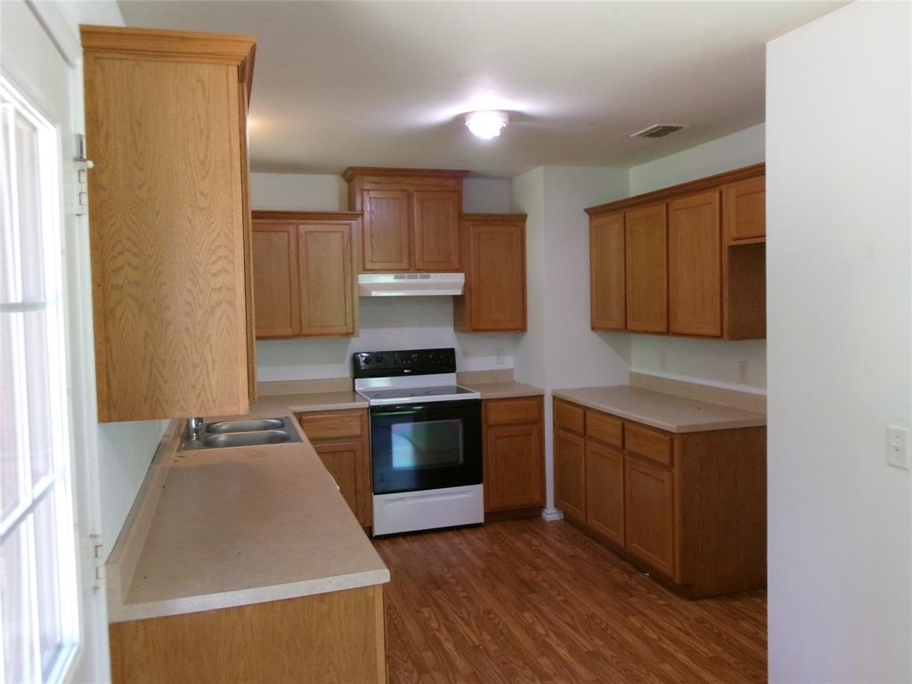 204 Maxwell Street Property Photo 2