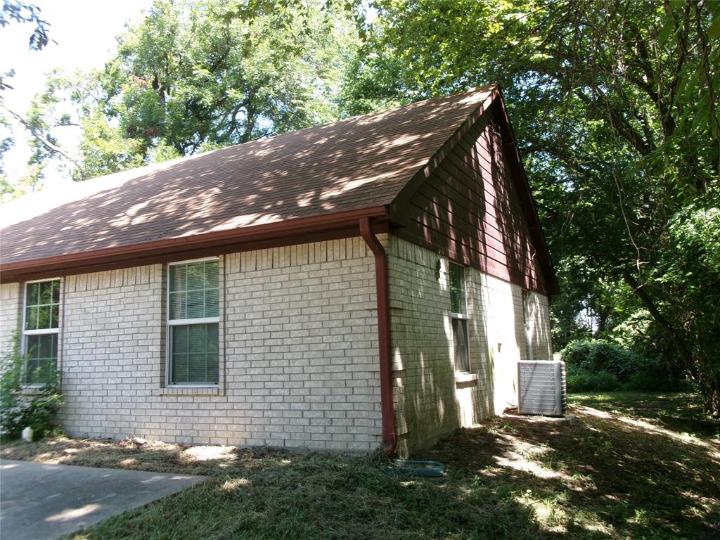 204 Maxwell Street Property Photo 3