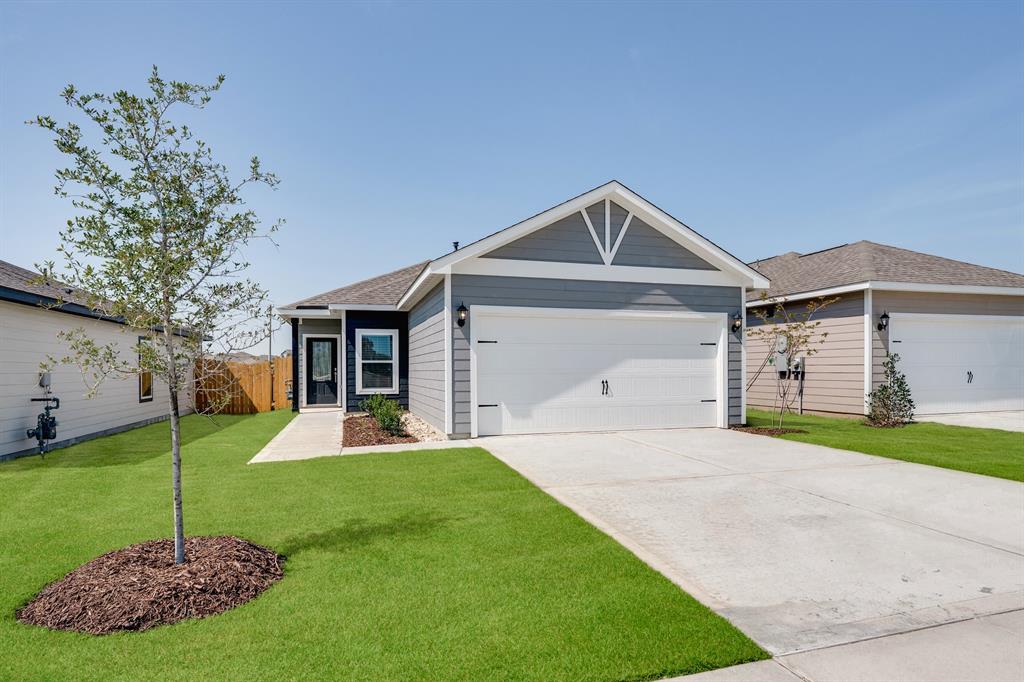 8325 White Wolf Trail Property Photo 1