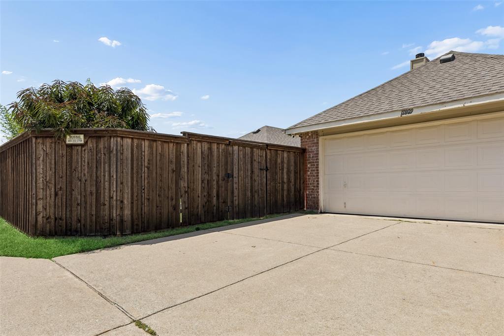 11809 Woodland Way Property Photo 22