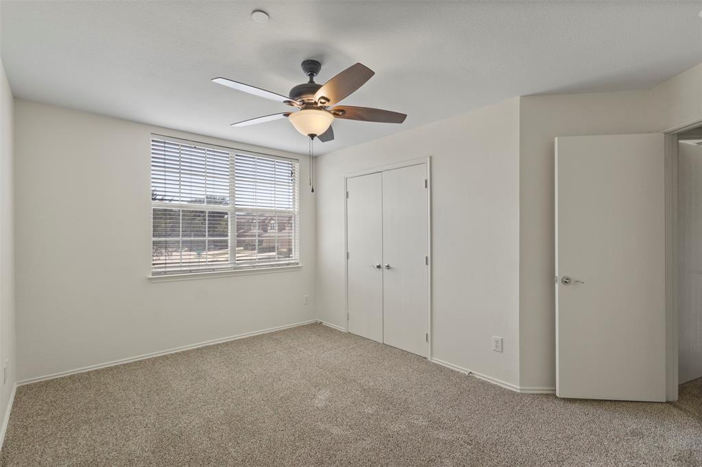 2949 Jowett Drive Property Photo 26