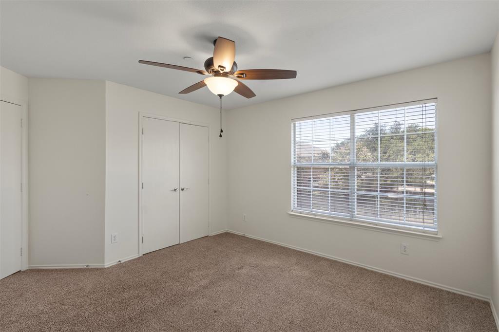 2949 Jowett Drive Property Photo 30