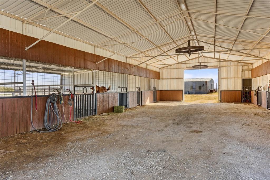 951 Fm 1476 Property Photo 17