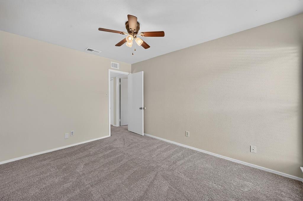 2801 Stratford Lane Property Photo 15