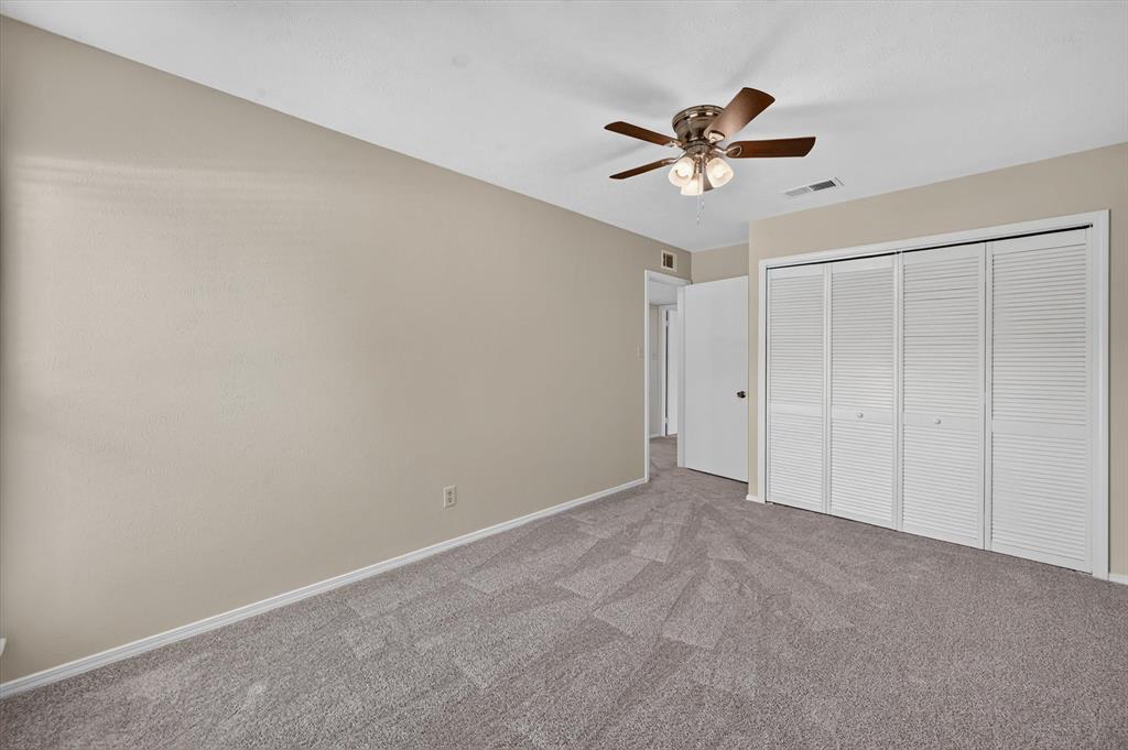 2801 Stratford Lane Property Photo 17
