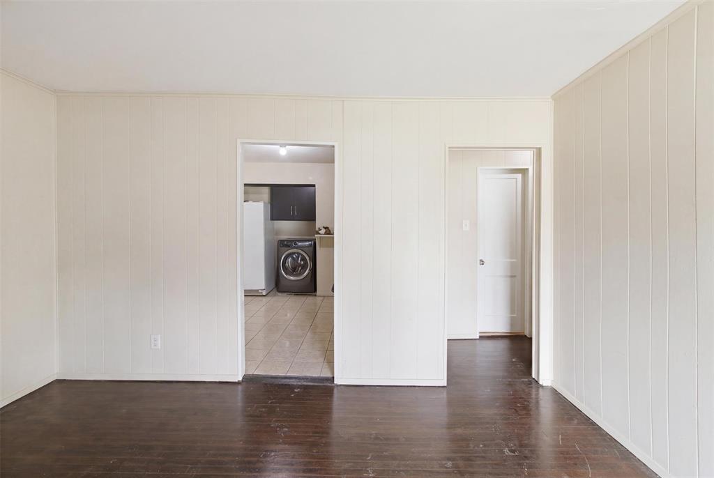 6632 Emhouse Street Property Photo 5