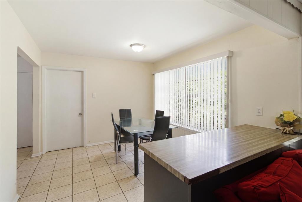 6632 Emhouse Street Property Photo 13