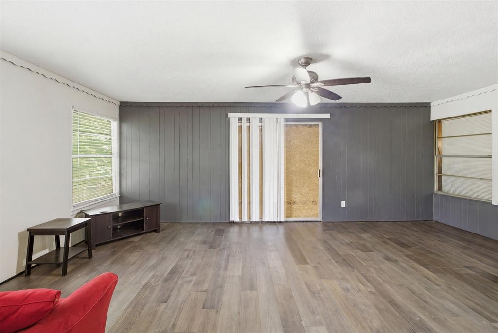 6632 Emhouse Street Property Photo 15