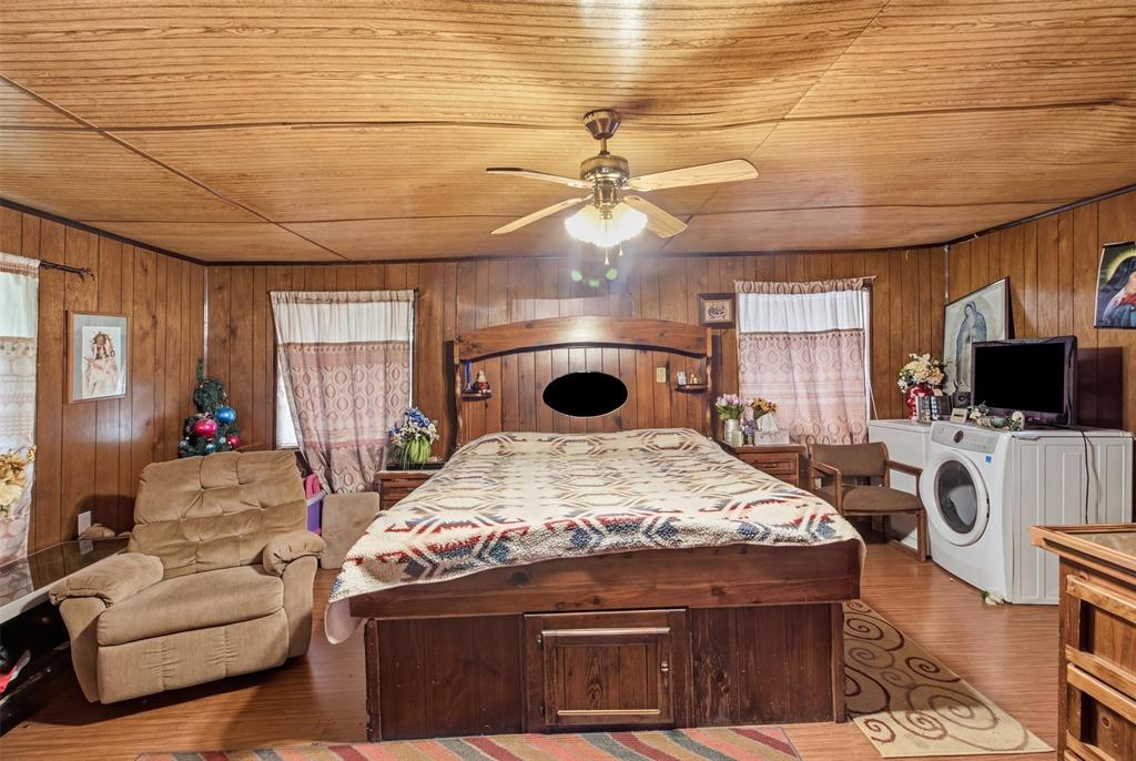6632 Emhouse Street Property Photo 22
