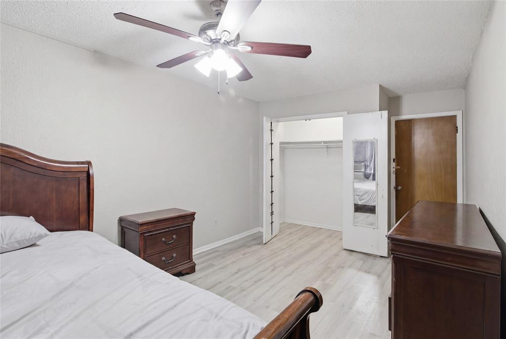 6632 Emhouse Street Property Photo 33