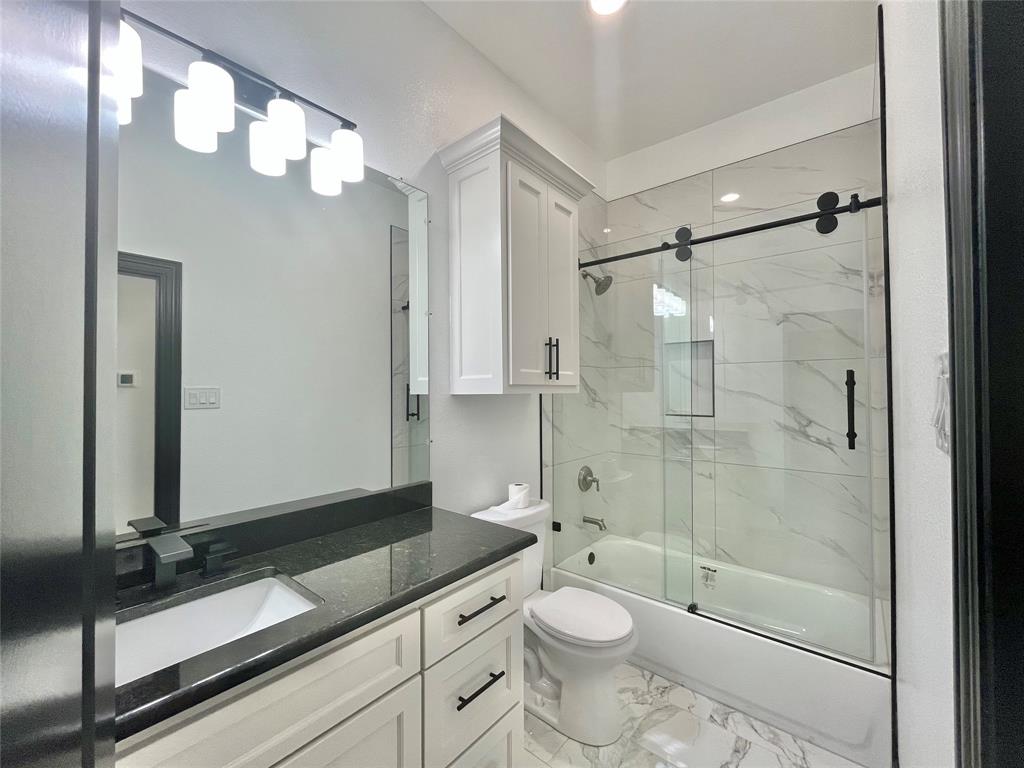 127 Valley Meadows Drive Property Photo 10