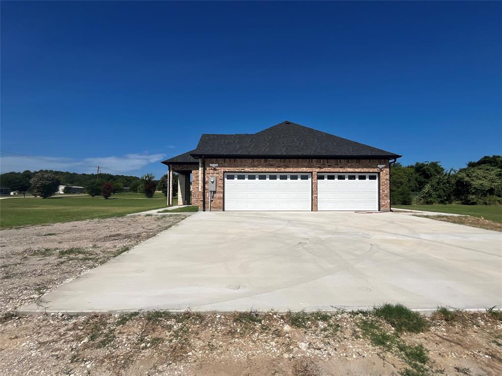 127 Valley Meadows Drive Property Photo 26