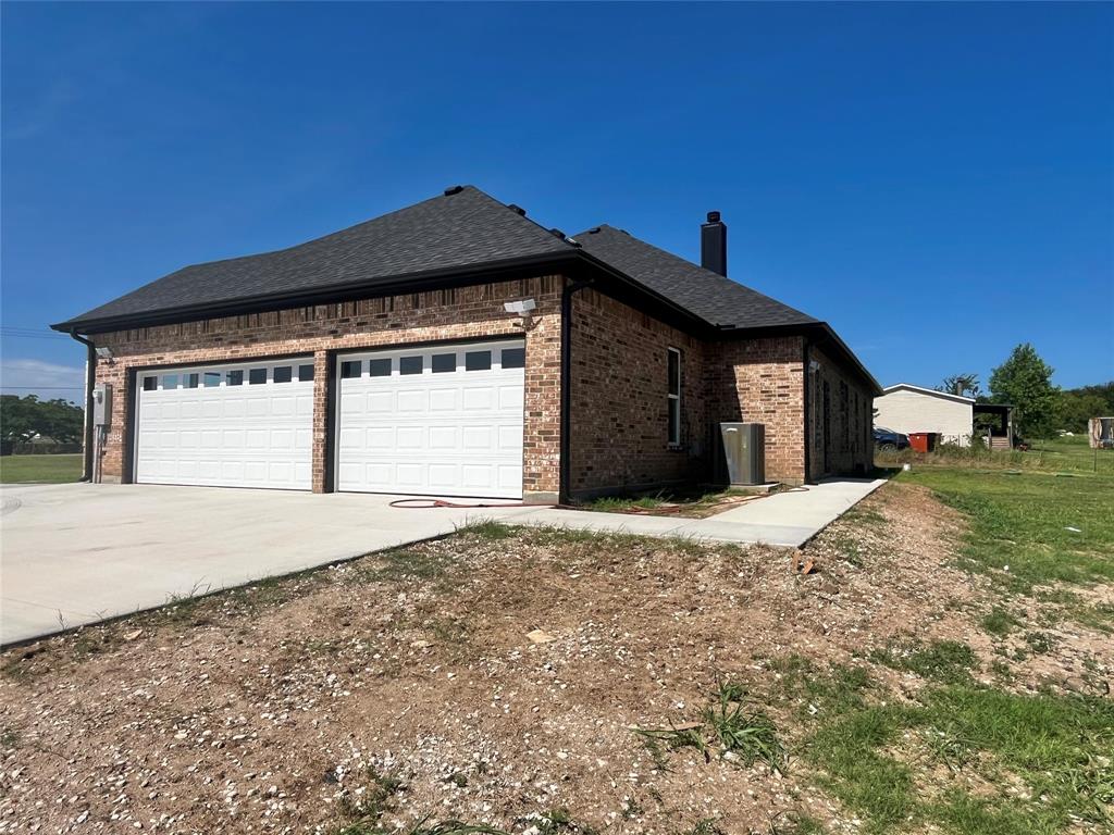 127 Valley Meadows Drive Property Photo 27