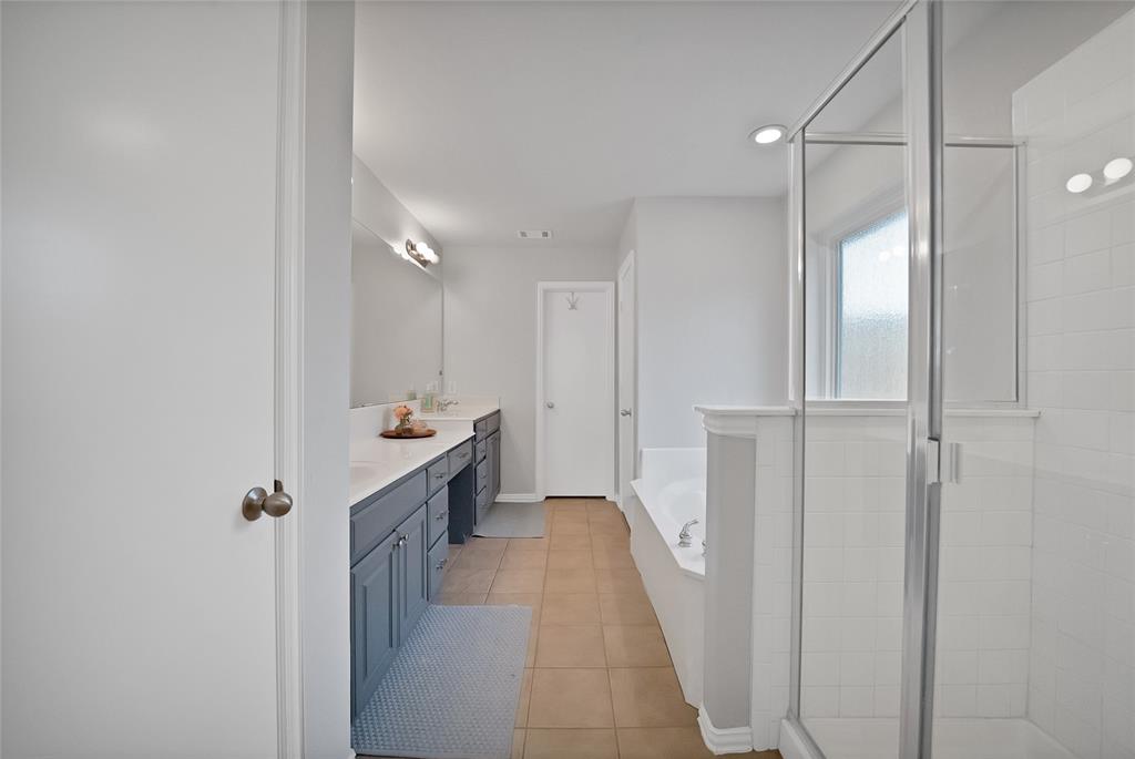 2210 Evergreen Cove Property Photo 14