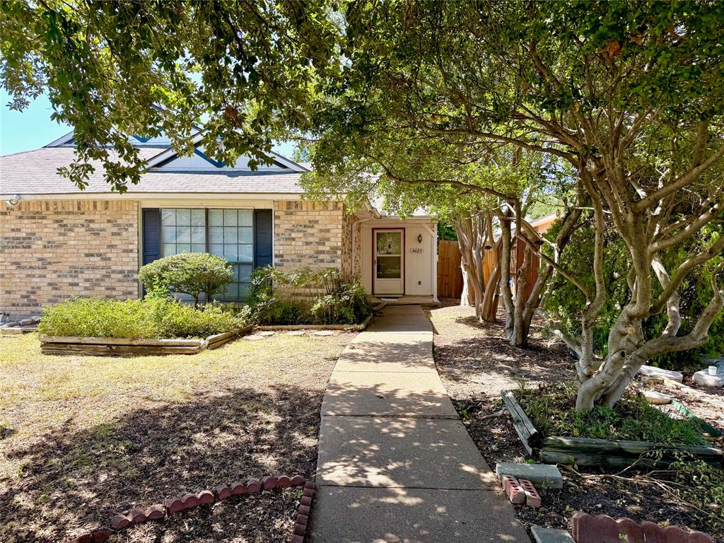 4625 Nervin Street Property Photo 1