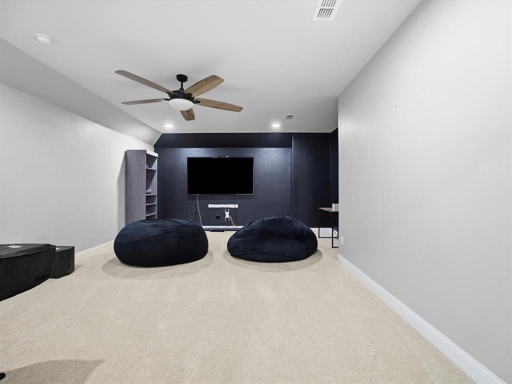 1056 Mesa Crest Drive Property Photo 22