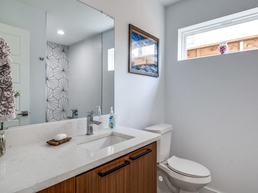4223 Munger Avenue Property Photo 16