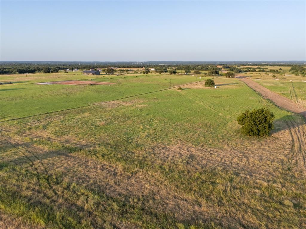 300 County Road 1475 Property Photo 9