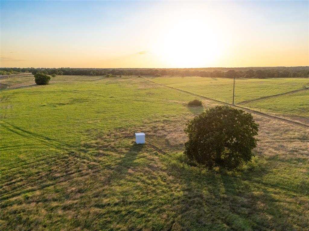 300 County Road 1475 Property Photo 17