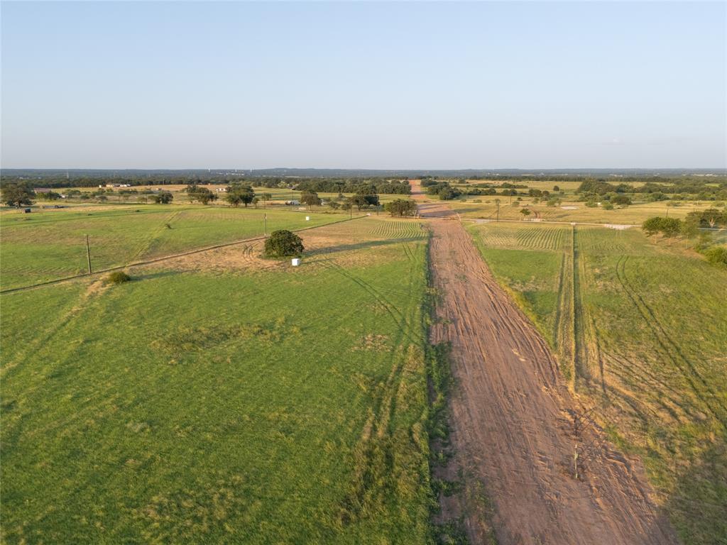 300 County Road 1475 Property Photo 18
