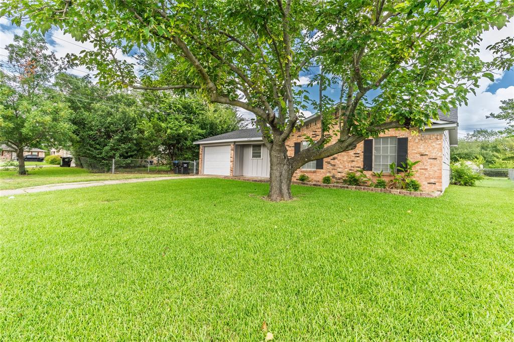 3407 Highmeadow Lane Property Photo 7