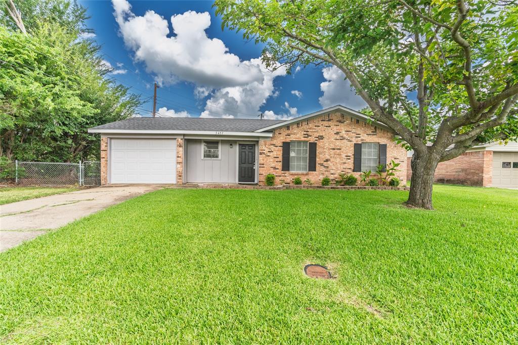 3407 Highmeadow Lane Property Photo 9