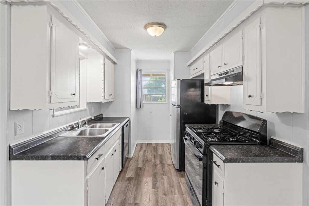 3407 Highmeadow Lane Property Photo 19