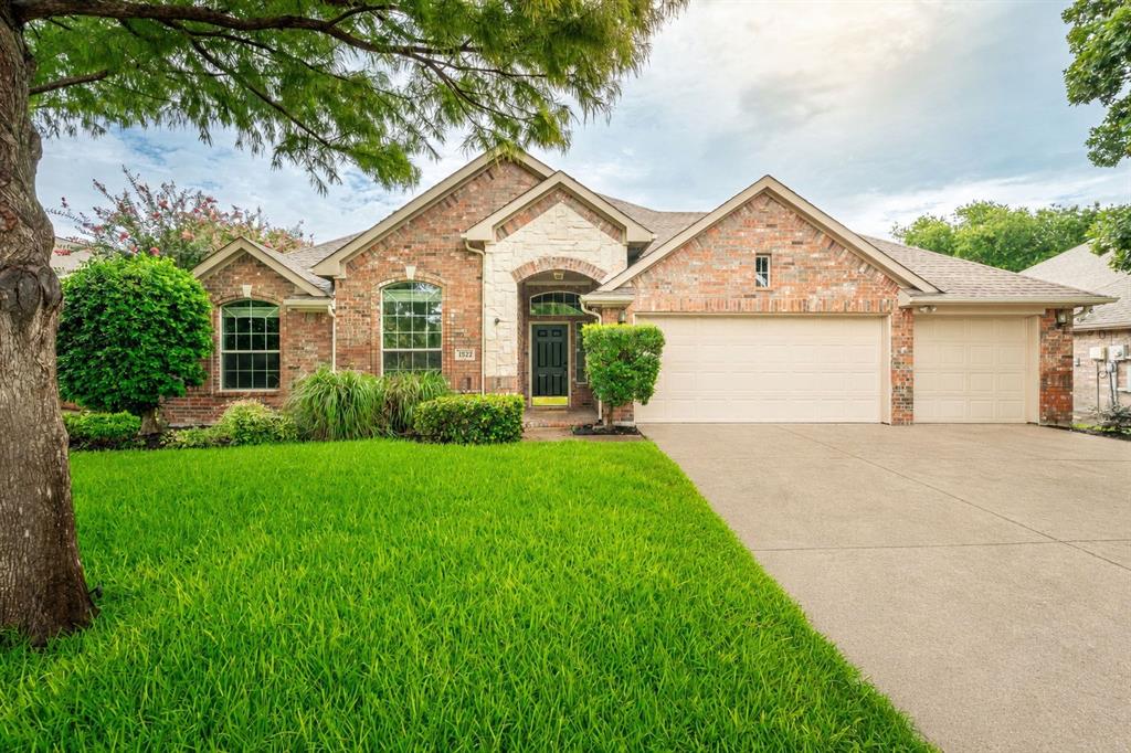 1522 Lynn Drive Property Photo 1
