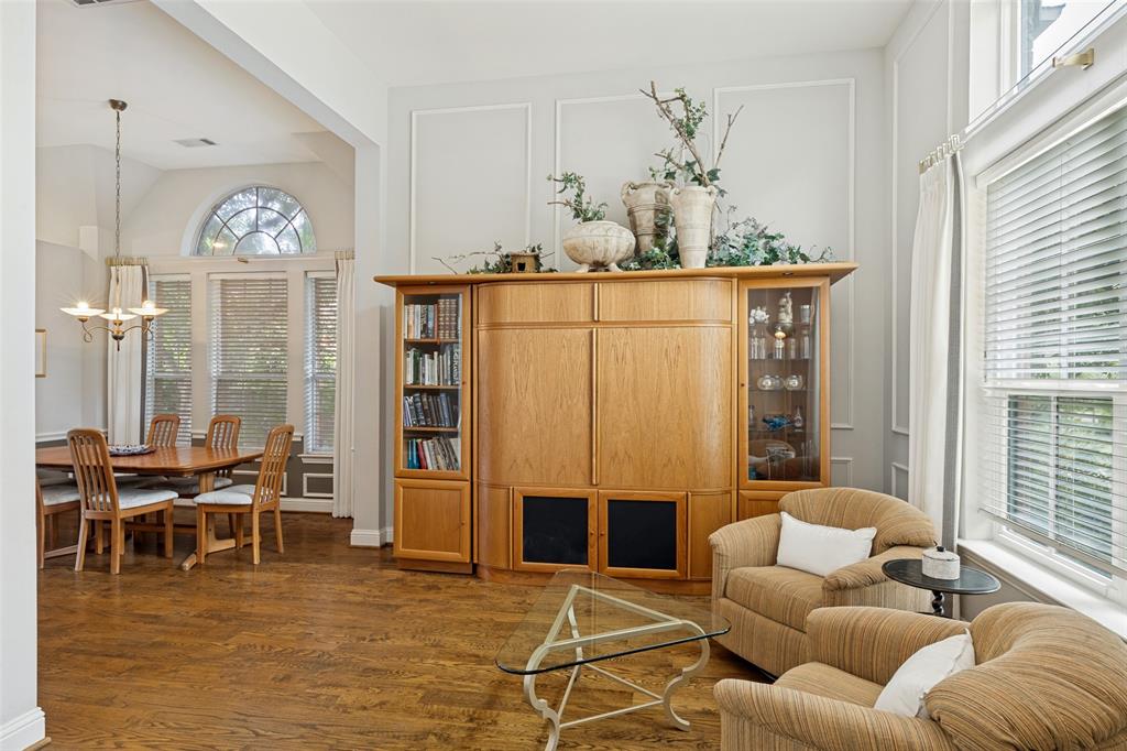6208 Trailwood Drive Property Photo 6