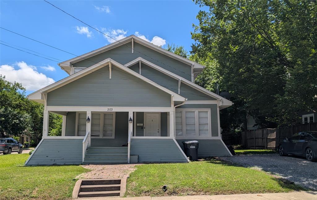 203 Heard St Street A/b Property Photo 1