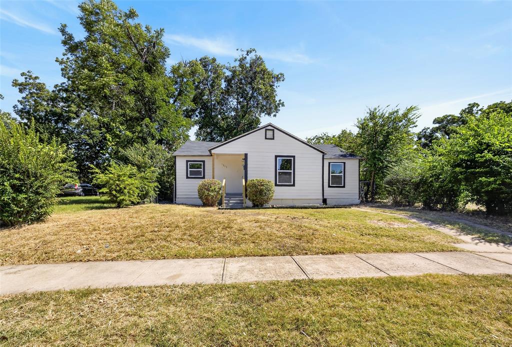 1212 E Ramsey Avenue Property Photo 1