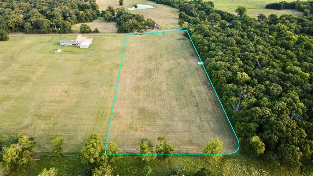 336 County Road 1118 Property Photo 1