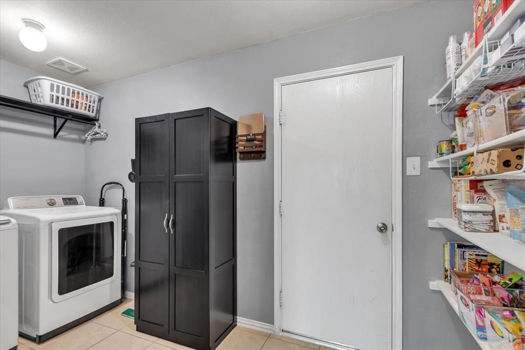 1110 Caroline Drive Property Photo 18