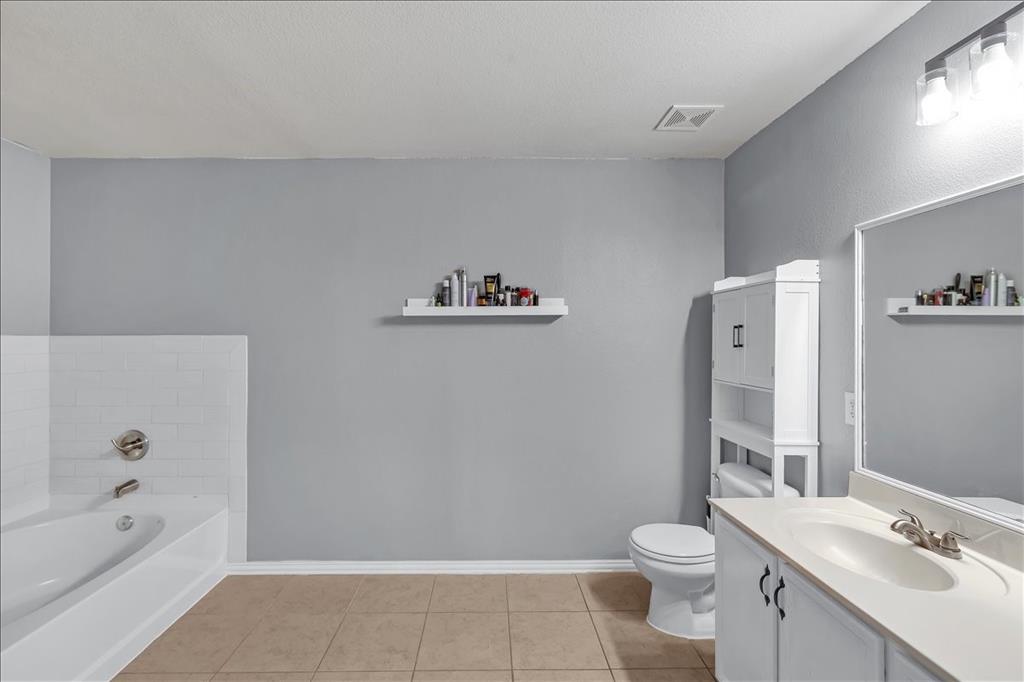 1110 Caroline Drive Property Photo 28