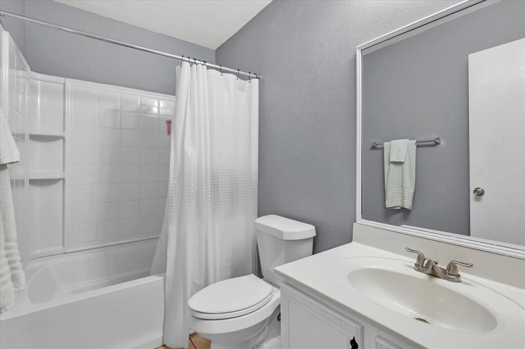 1110 Caroline Drive Property Photo 37