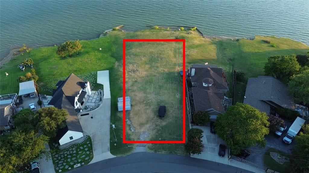 11184 Windjammer Drive Property Photo 1