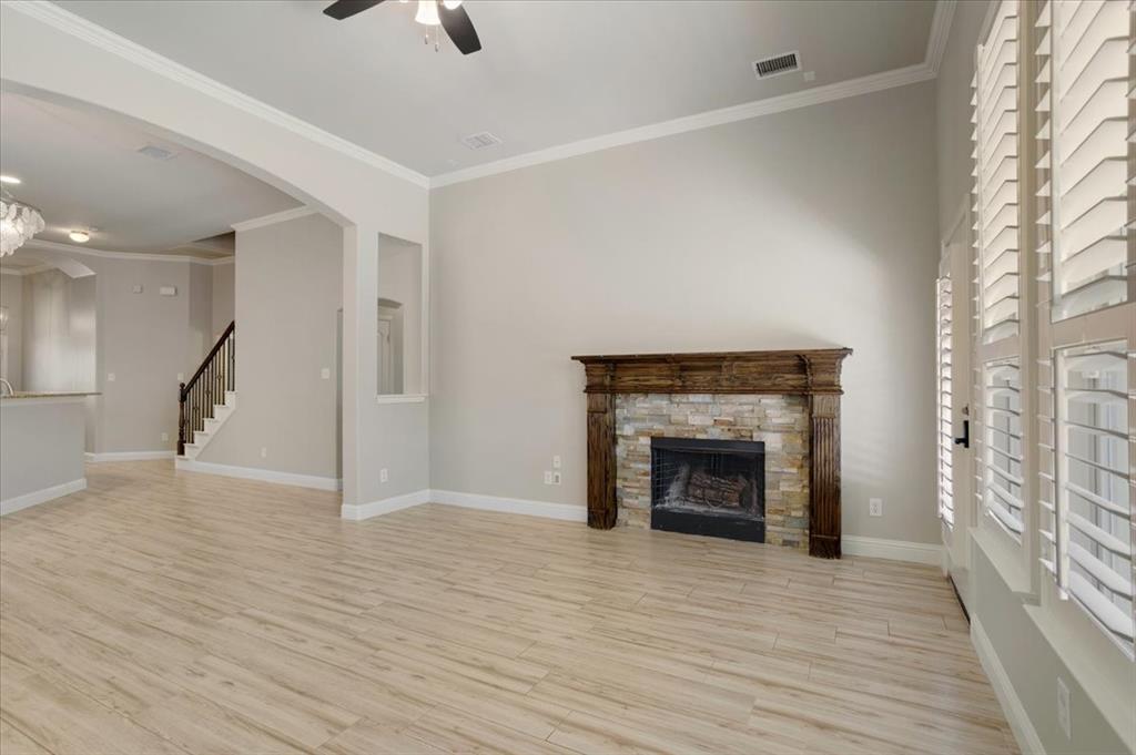 2710 Westpoint Drive Property Photo 5