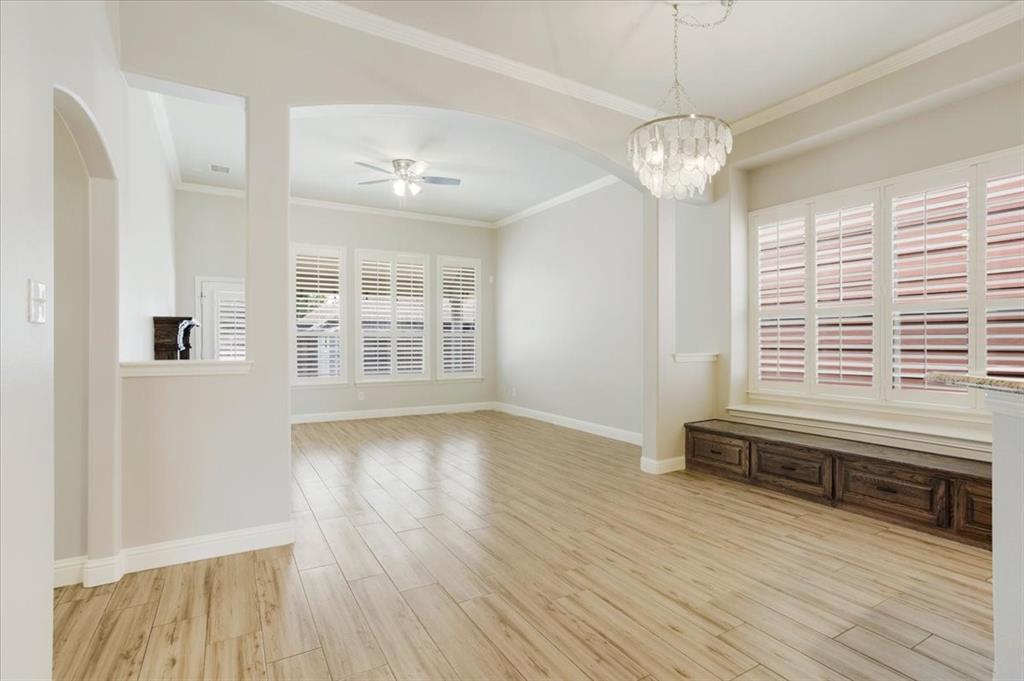 2710 Westpoint Drive Property Photo 6