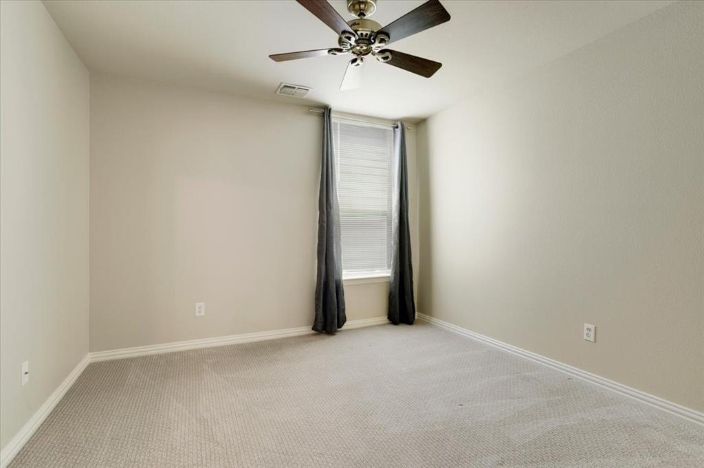 2710 Westpoint Drive Property Photo 18