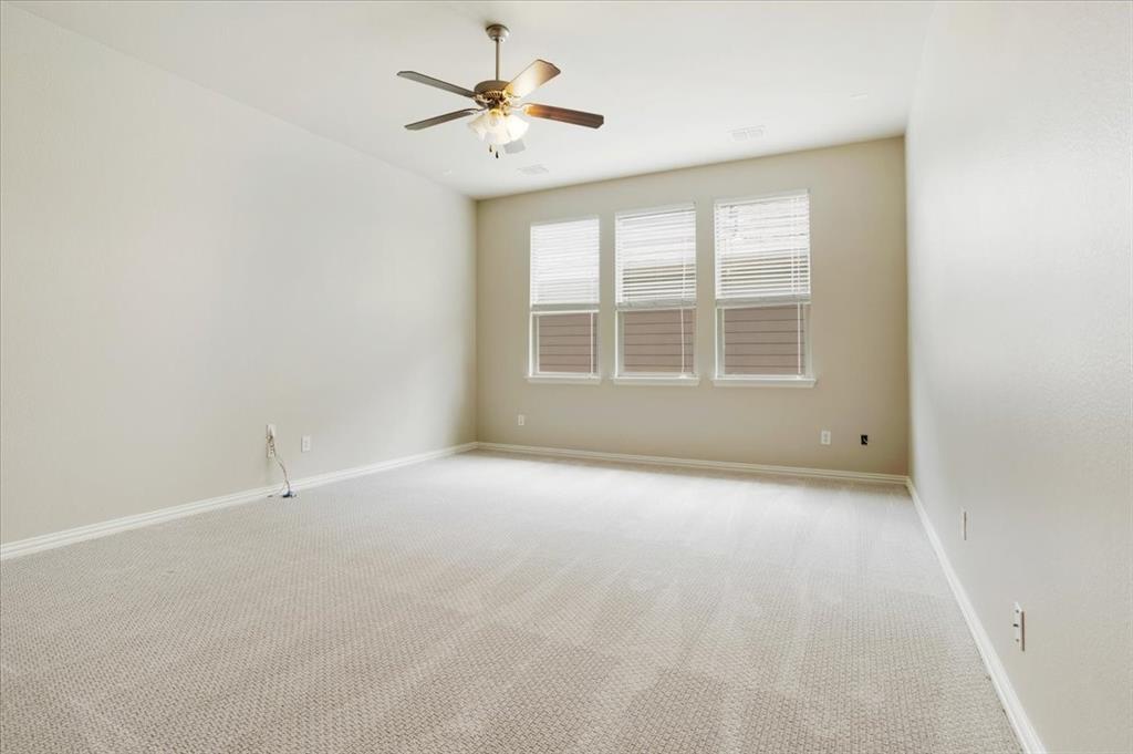 2710 Westpoint Drive Property Photo 22